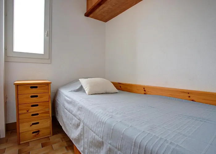 Les Capitelles-9 By Interhome